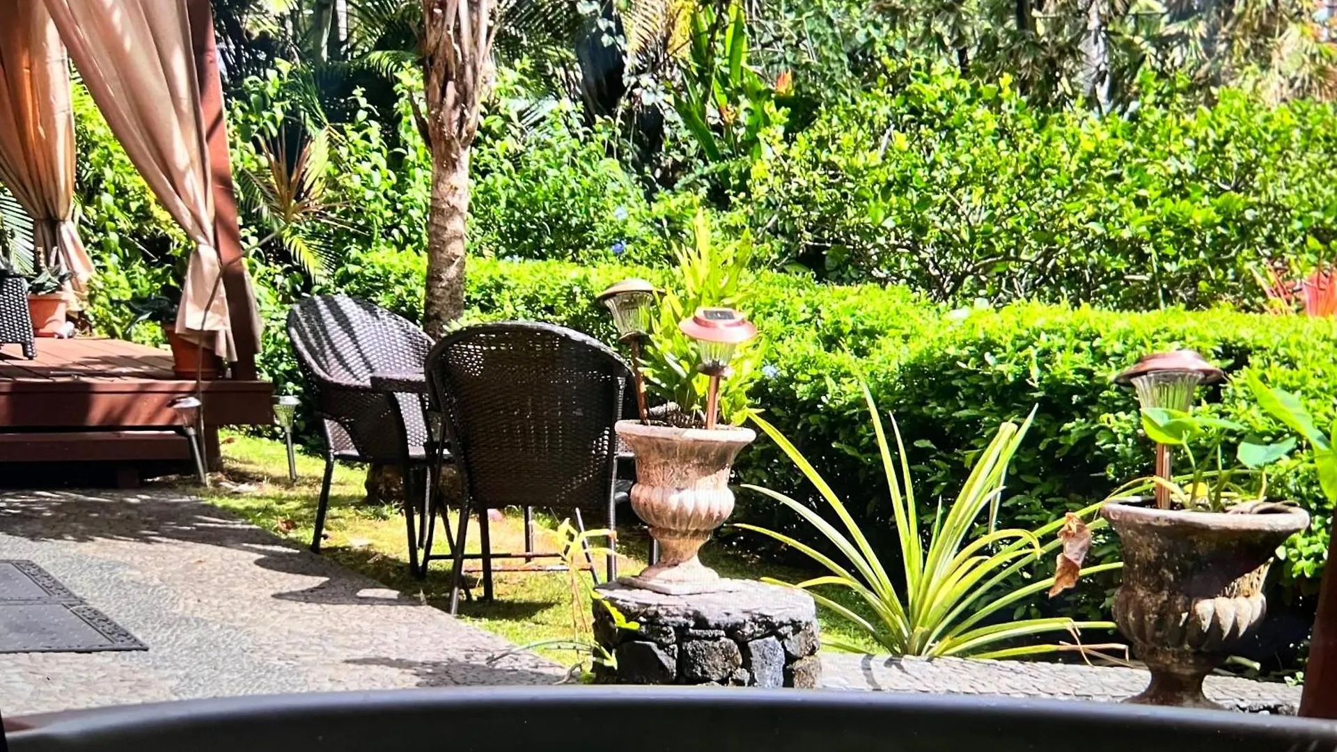 The Bali House And Cottage At Kehena Beach Hawaii United States